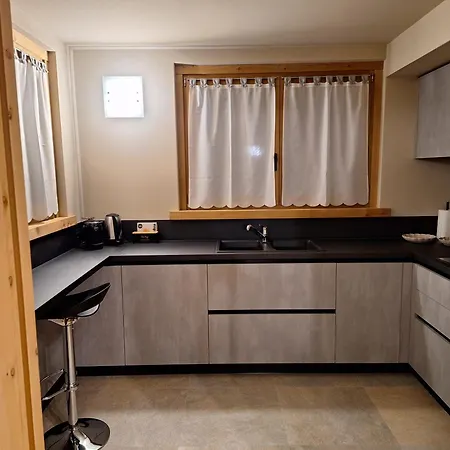 Apartment Quattropassi *